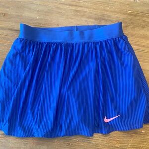 Nike tennis skirt M
